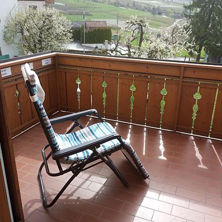 Appartamento Cologna Castelfondo Luaran gambar